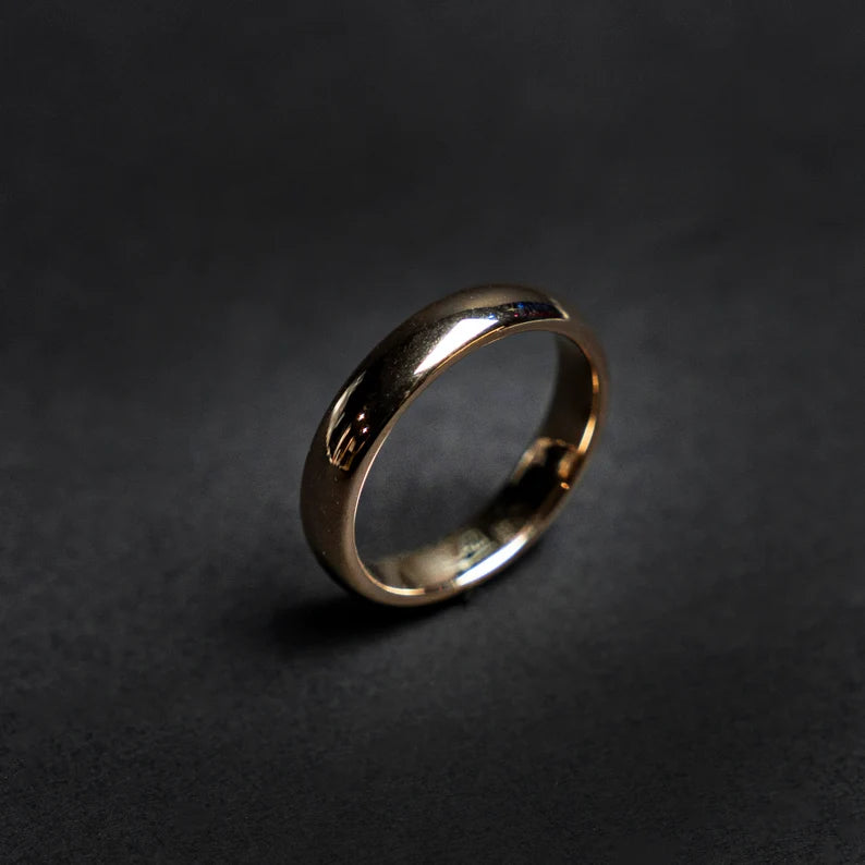 Rose gold tungsten ring