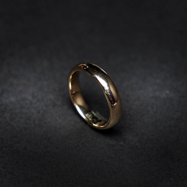 Rose gold tungsten ring