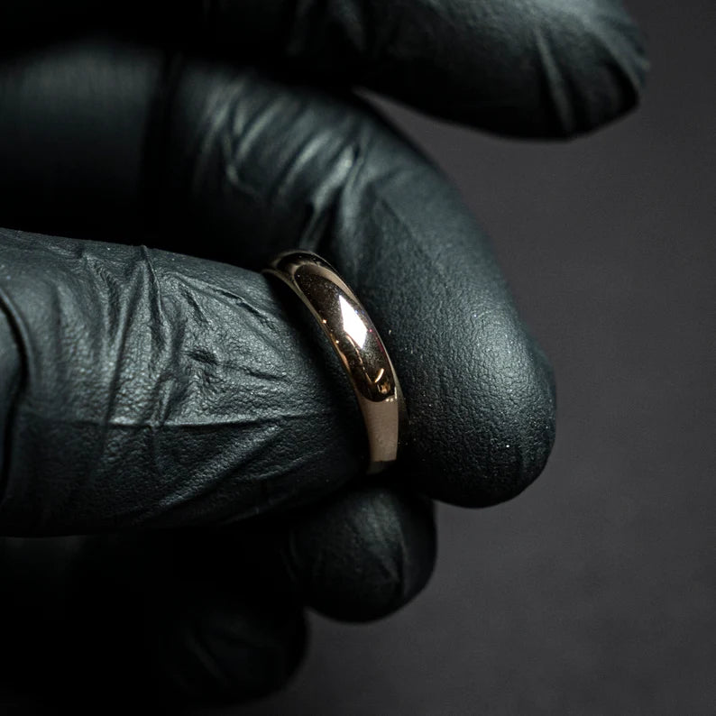 Rose gold tungsten ring
