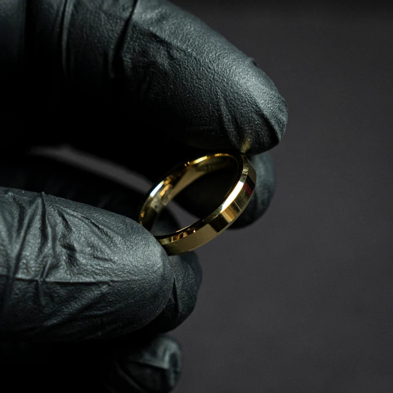 Gold beveled tungsten ring