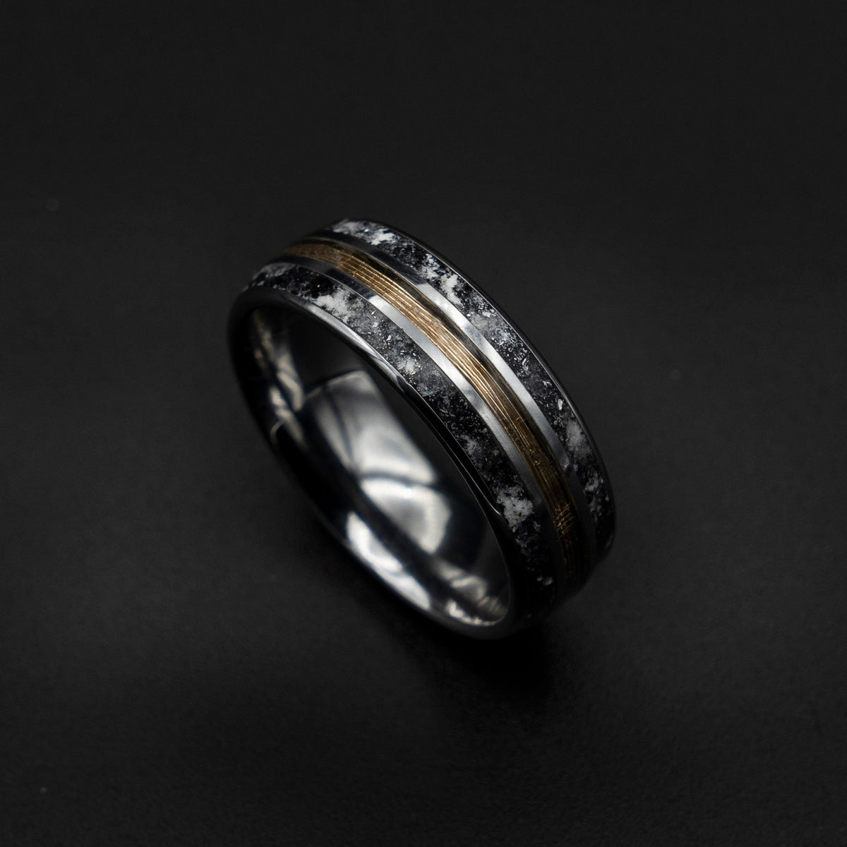 Gold wire ring, meteoriet ring, Glow in the dark ring, male engagement ring, glowstone ring, mens wedding band, tungsten ring. glow ring.