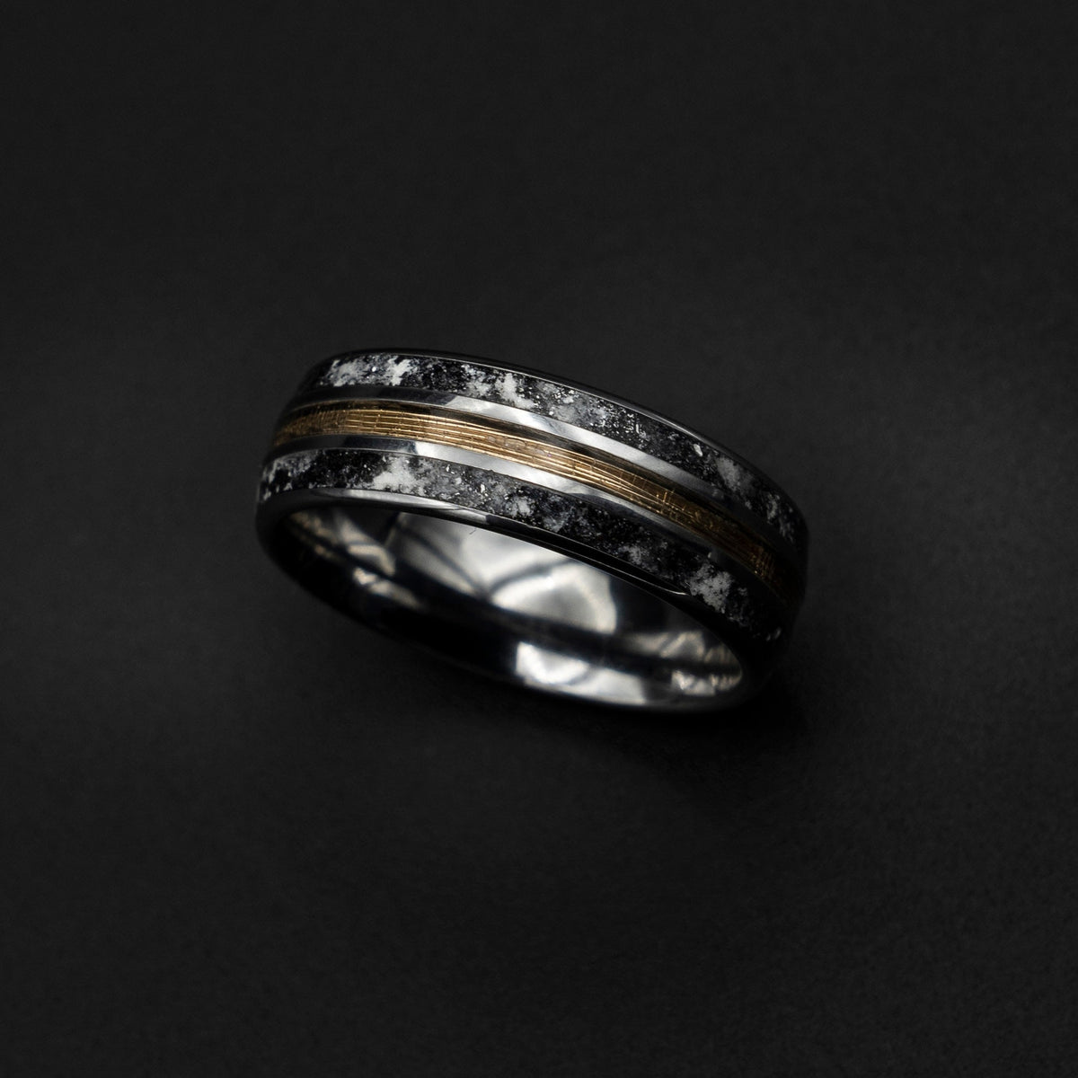 Gold wire ring, meteoriet ring, Glow in the dark ring, male engagement ring, glowstone ring, mens wedding band, tungsten ring. glow ring.