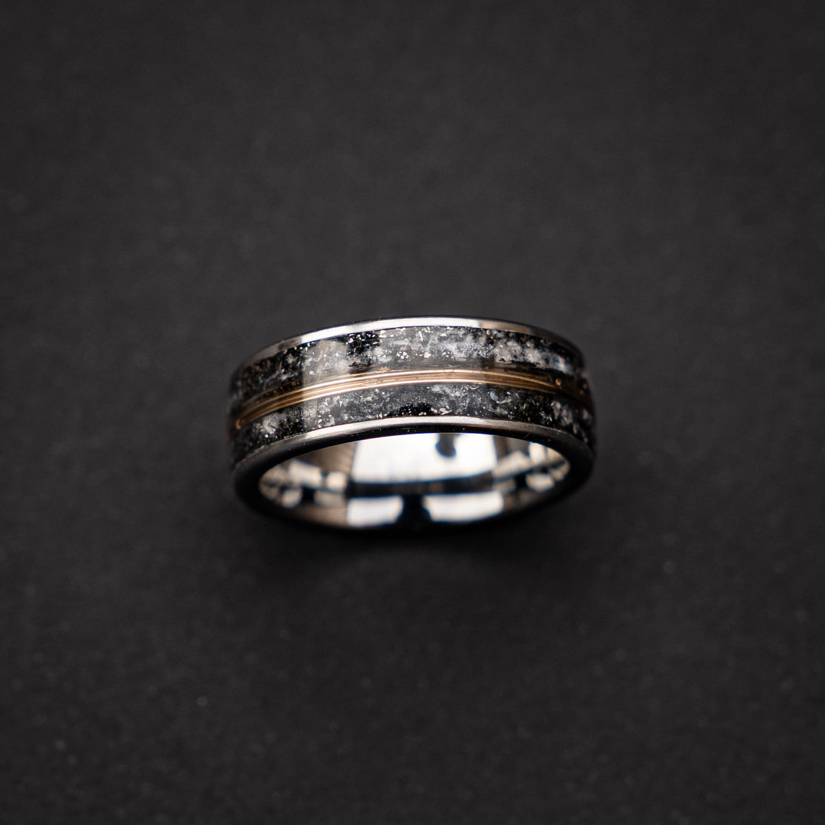 Meteorite Dust ring with glow in the dark and Goldwire.