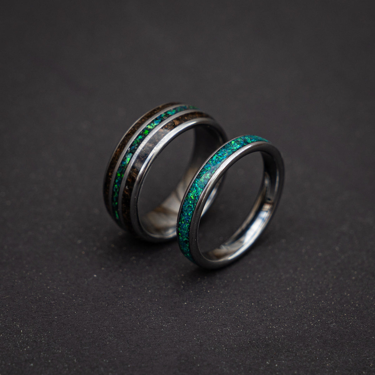 best friend rings, Megalodon tooth, couple ring set, couple rings, his and hers rings, cool mens rings, dainty ring set, wedding ring set. - Decazi