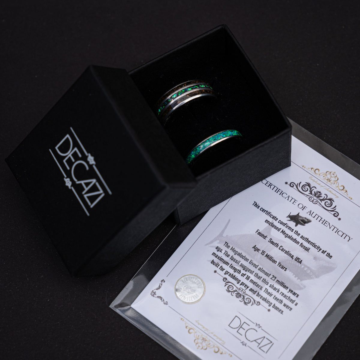 best friend rings, Megalodon tooth, couple ring set, couple rings, his and hers rings, cool mens rings, dainty ring set, wedding ring set. - Decazi