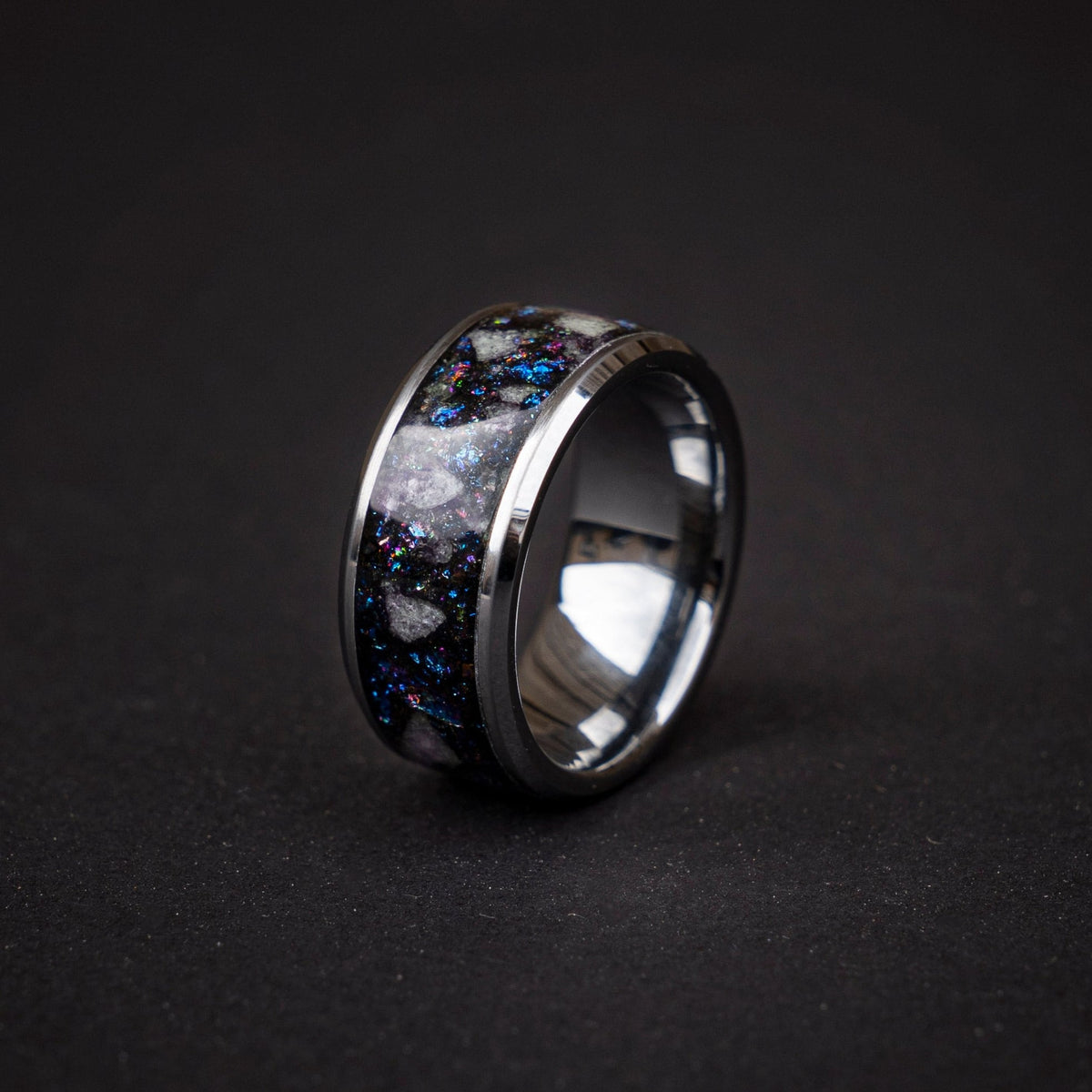 Green Glowstone Ring, Unique Wedding Band, Glow in the dark, Chunky Wide Resin Ring, Galaxy ring, Mens Wedding Band, Unique Engagement Ring - Decazi