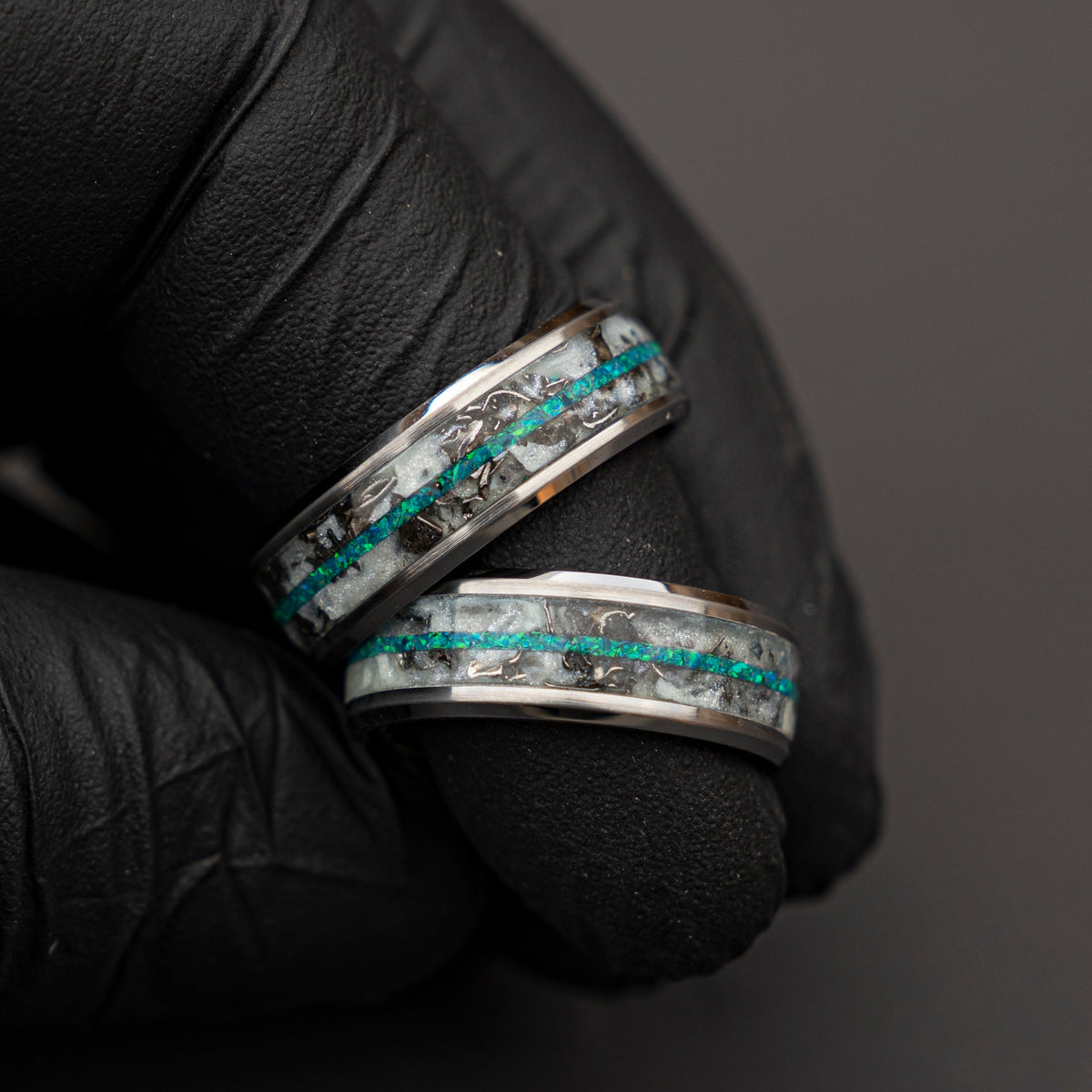 Glow in the dark couples rings matching, couple rings, Meteorite ring, green opal ring, glowstone ring, personalized couple rings, | Decazi - Decazi