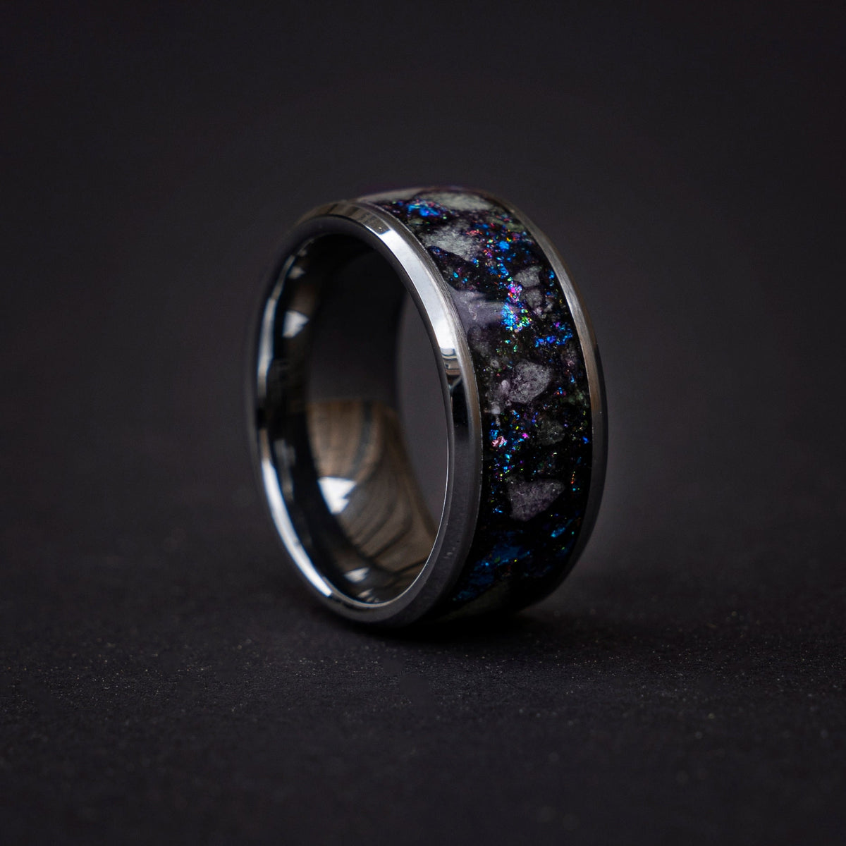Green Glowstone Ring, Unique Wedding Band, Glow in the dark, Chunky Wide Resin Ring, Galaxy ring, Mens Wedding Band, Unique Engagement Ring - Decazi