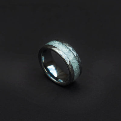 Hammered tungsten ring filled with moonstone 8 mm for Cora - Decazi