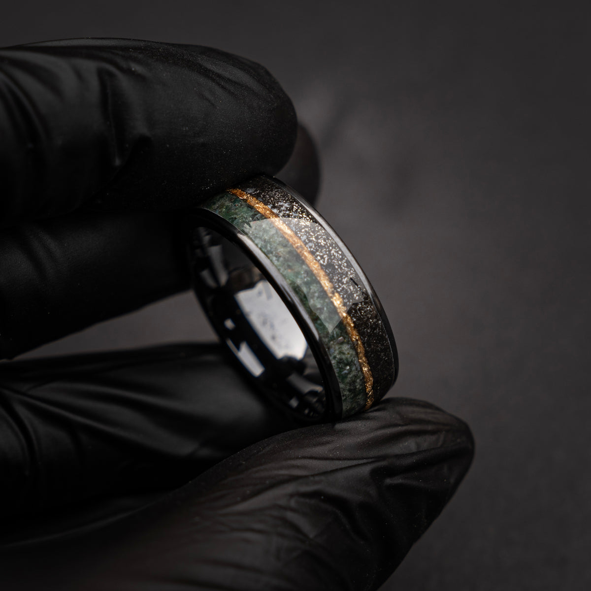 Ceramic black ring filled with Moss Agate and Muonionalusta Meteorite divided by Gold Leaf - Decazi