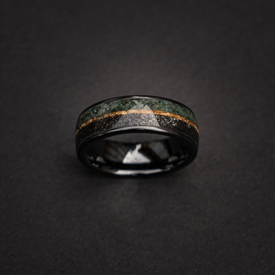 Ceramic black ring filled with Moss Agate and Muonionalusta Meteorite divided by Gold Leaf - Decazi
