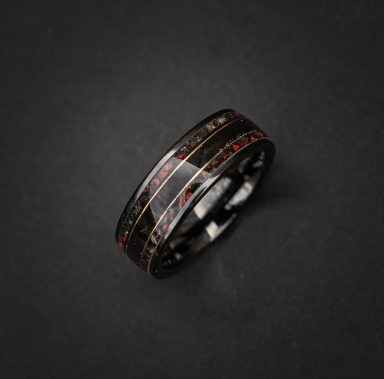 Flat ceramic ring with trex, black opal red fire and golden wires 8 mm for Celine