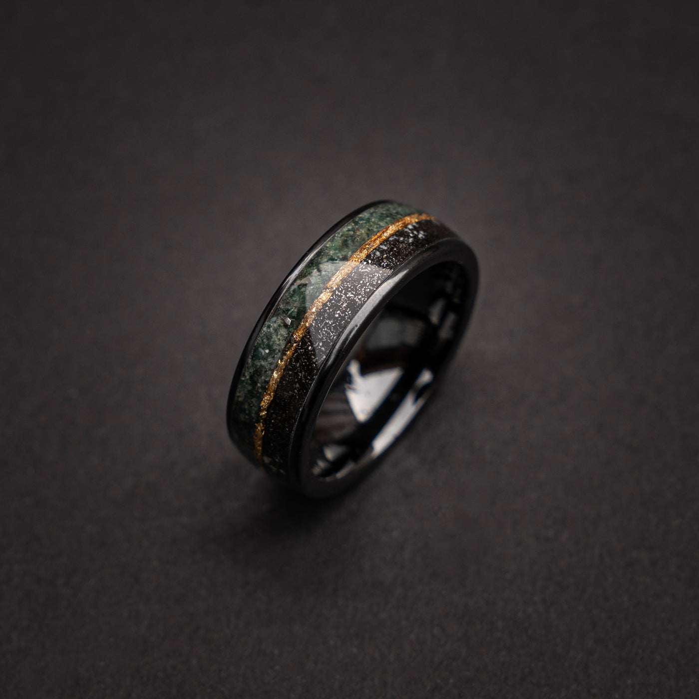 Ceramic black ring filled with Moss Agate and Muonionalusta Meteorite divided by Gold Leaf - Decazi