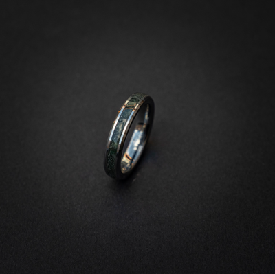 Silver tungsten ring filled with Moss Agate