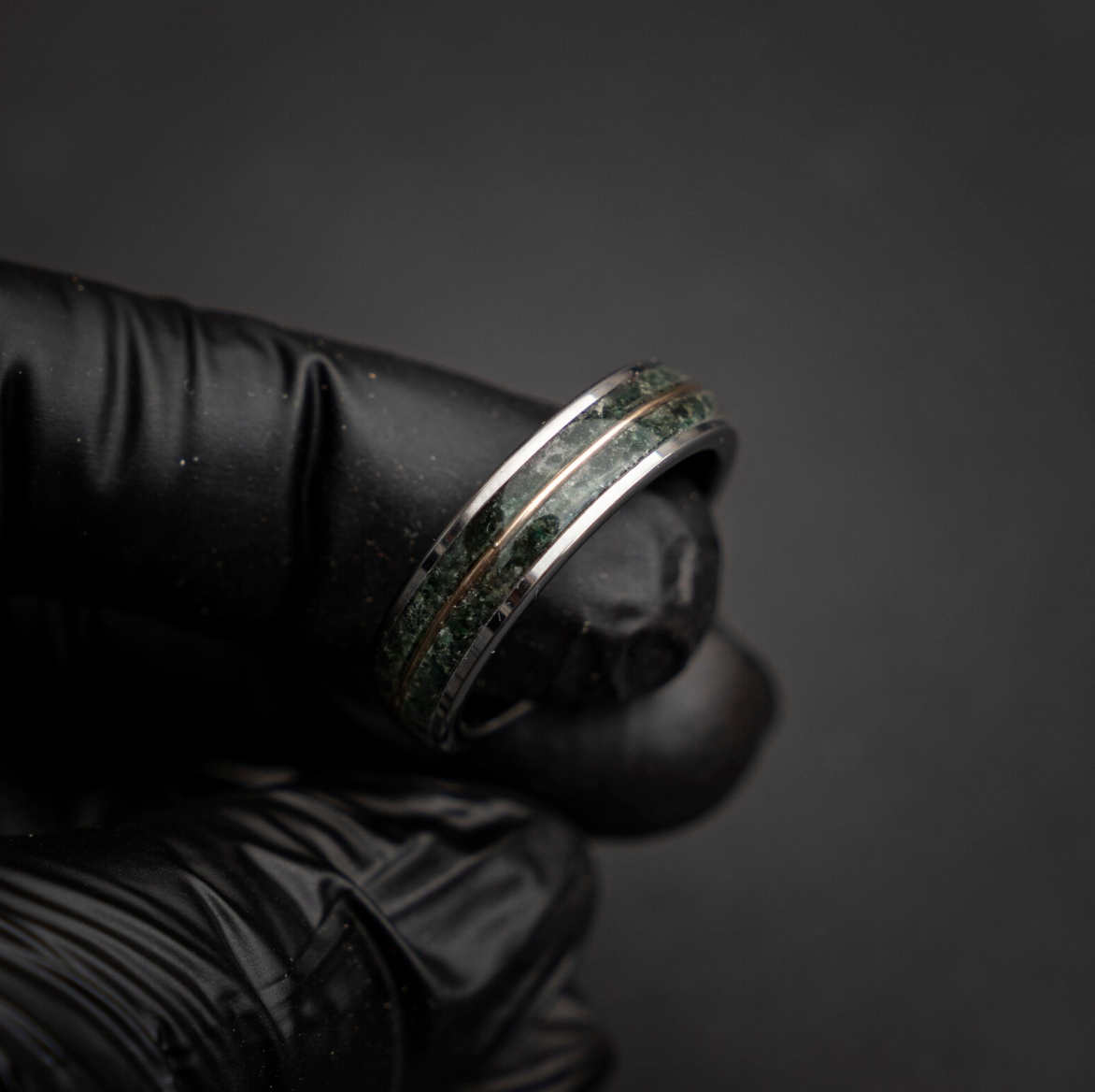 Flat silver Tungsten ring with Moss Agate with 18k Yellow Golden wire - Decazi