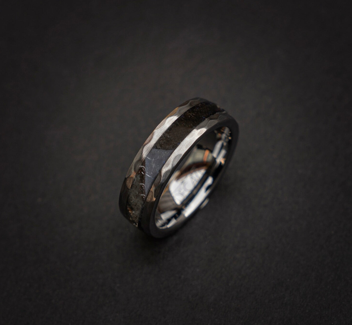 Silver tungsten ring filled with Triceratops mixed with Meteorite 6 mm for Shauna - Decazi