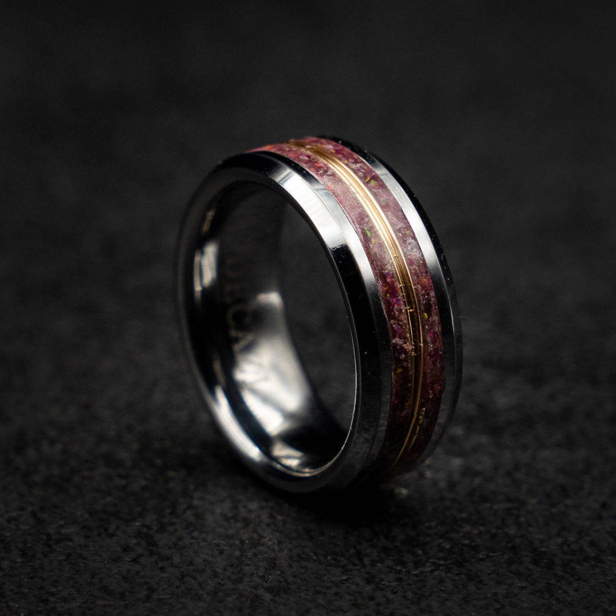 Tungsten Jewellery for men and women in a variety of styles and sizes 