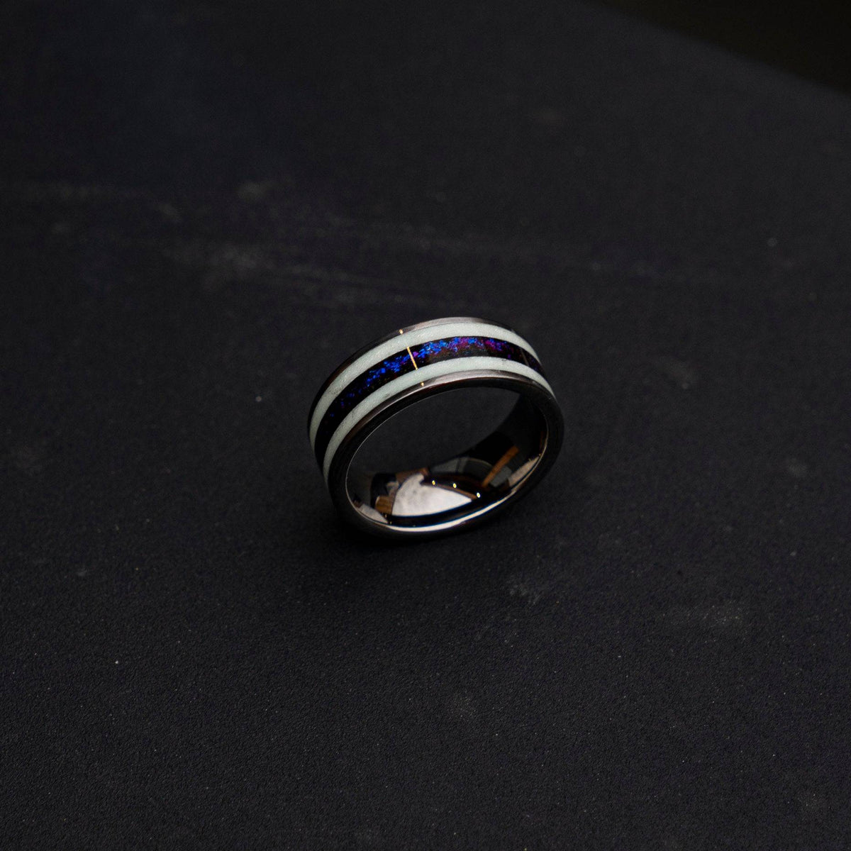 Glow in the dark tungsten ring with blue purple chameleon flakes line
