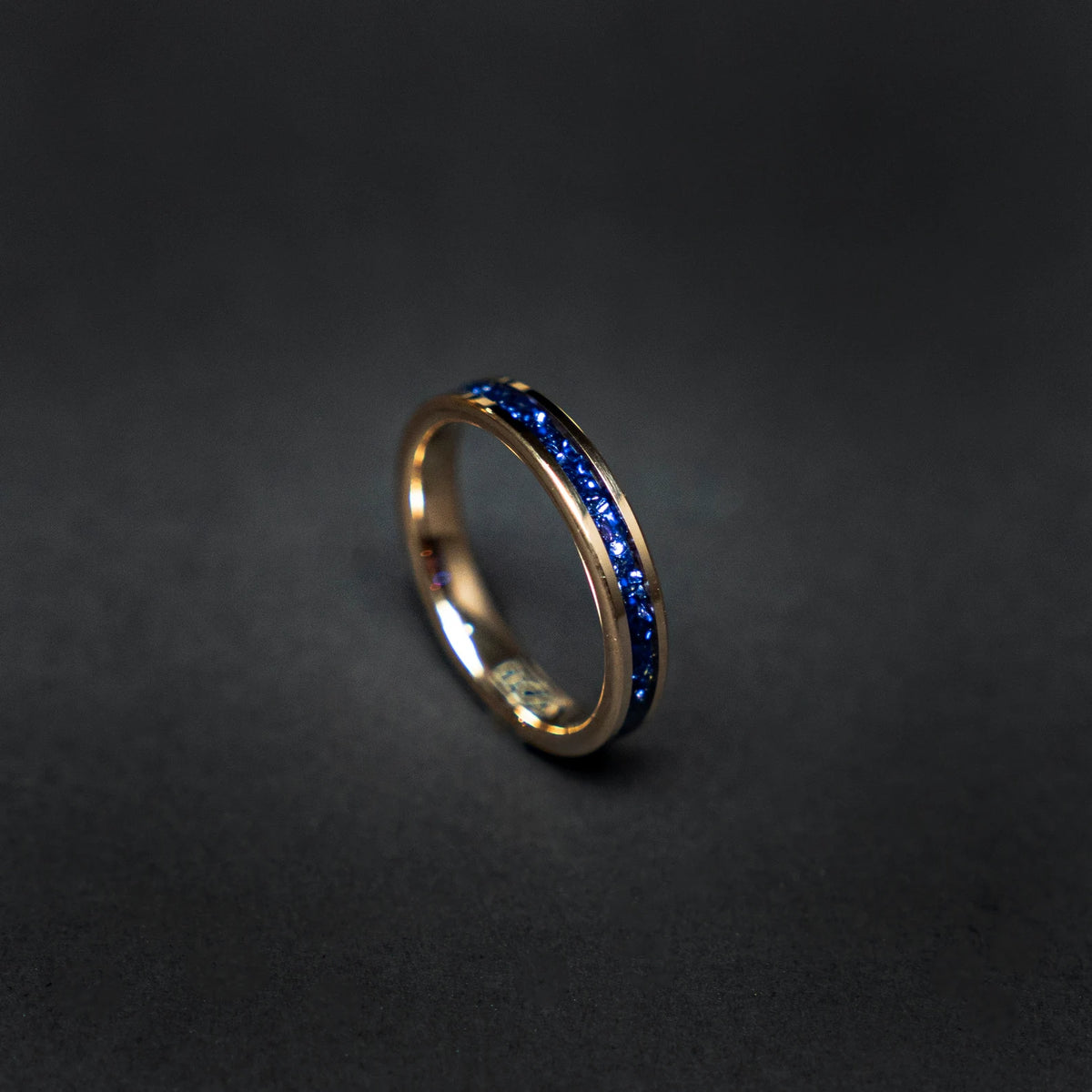 Rose golden plated tungsten ring with blue opal - Decazi