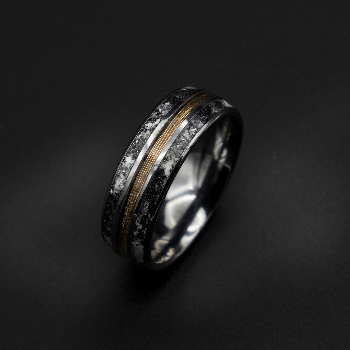 Gold wire ring, meteoriet ring, Glow in the dark ring, male engagement ring, glowstone ring, mens wedding band, tungsten ring. glow ring.