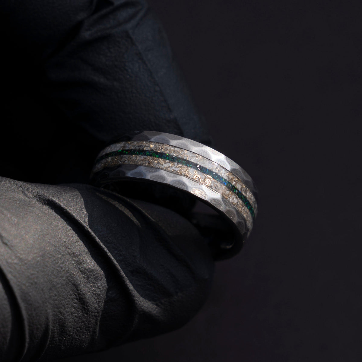 faceted ring, glow in the dark ring, hammered ring, faceted wedding band, everyday ring, textured ring, mens wedding band, gold shavings. - Decazi