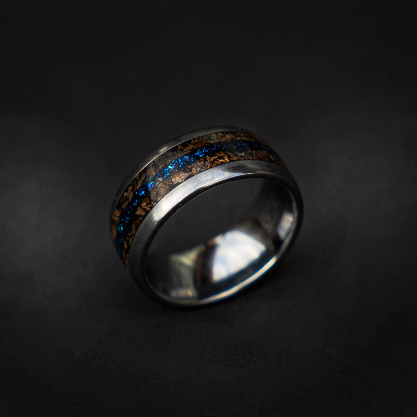 Velociraptor fragments with a blue galaxy opal river, handmade wedding band, meteorite ring men, mens wedding band, unique mens ring Decazi - Decazi