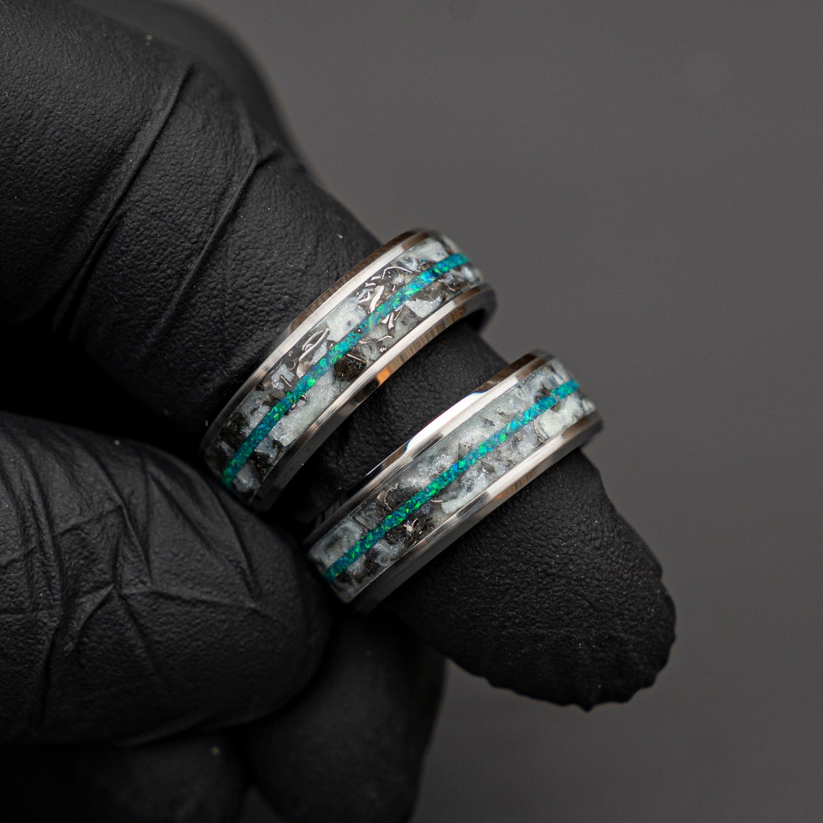 Glow in the dark couples rings matching, couple rings, Meteorite ring, green opal ring, glowstone ring, personalized couple rings, | Decazi - Decazi
