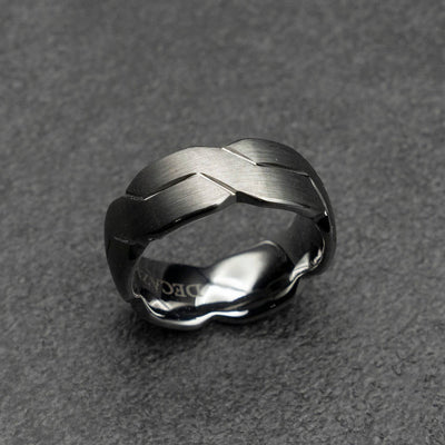 Tungsten infinity ring